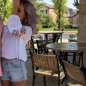 Meet your Posher, Ciara